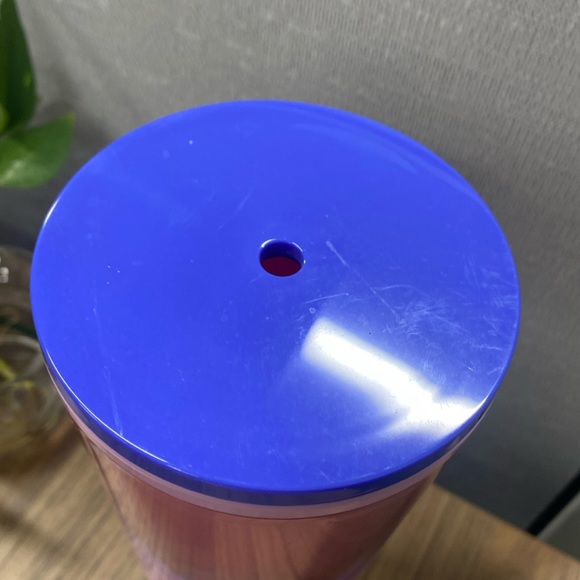 Starbucks 2021 water color wave venti tumbler. New! - Picture 3 of 4